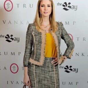 Ivanka Trump size 6 beige and black Tweed Jacket Fringe Details fully lined